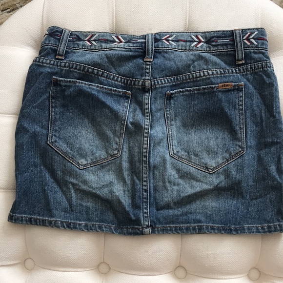 Amazing Mini Else Denim skirt with Embroidered Arrow detail at waist line. EUC! - Picture 2 of 11